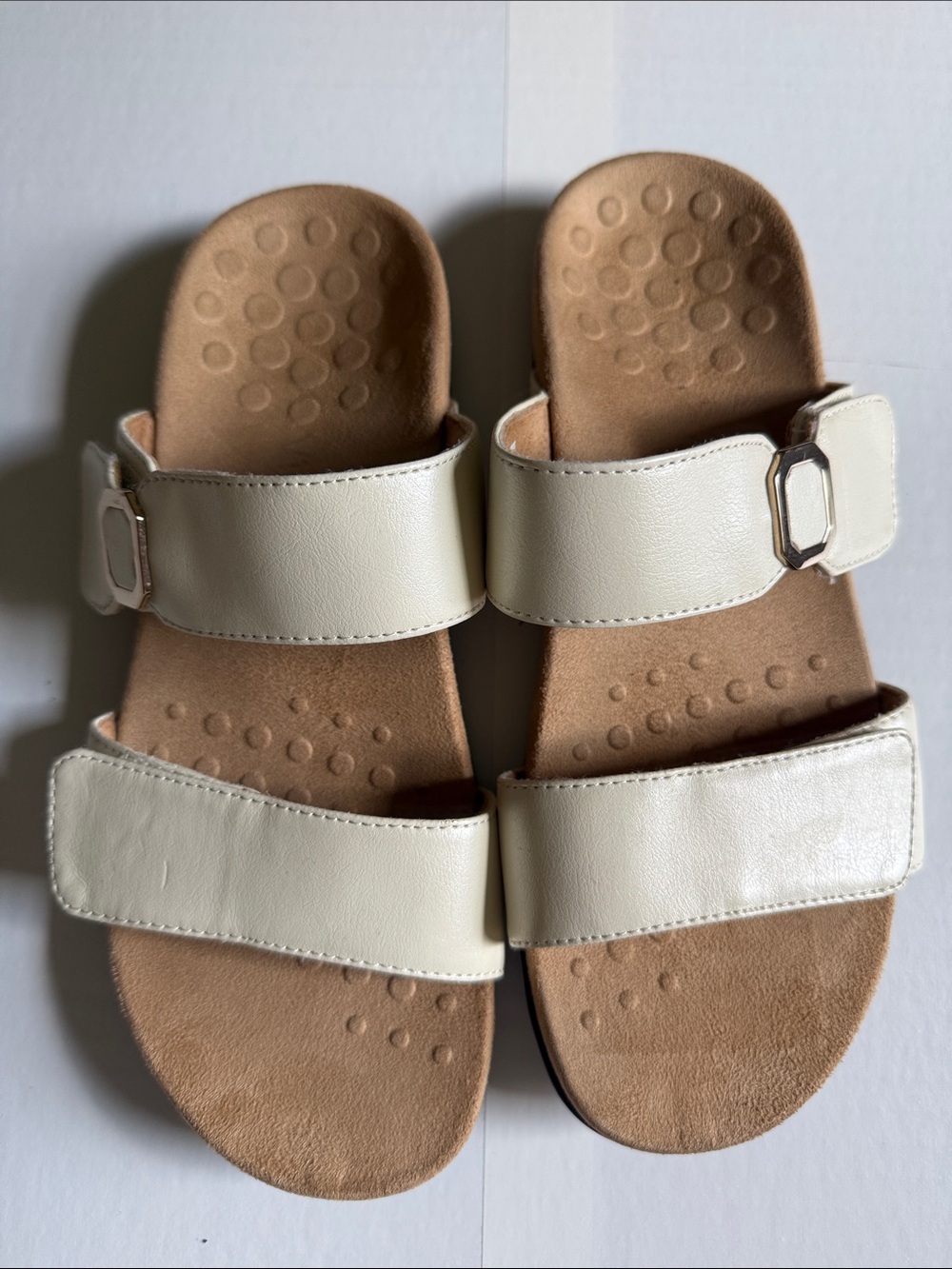 Vionic Women's Cream Double-Strap Slide Sandals Size 8 - Picture 2 of 7